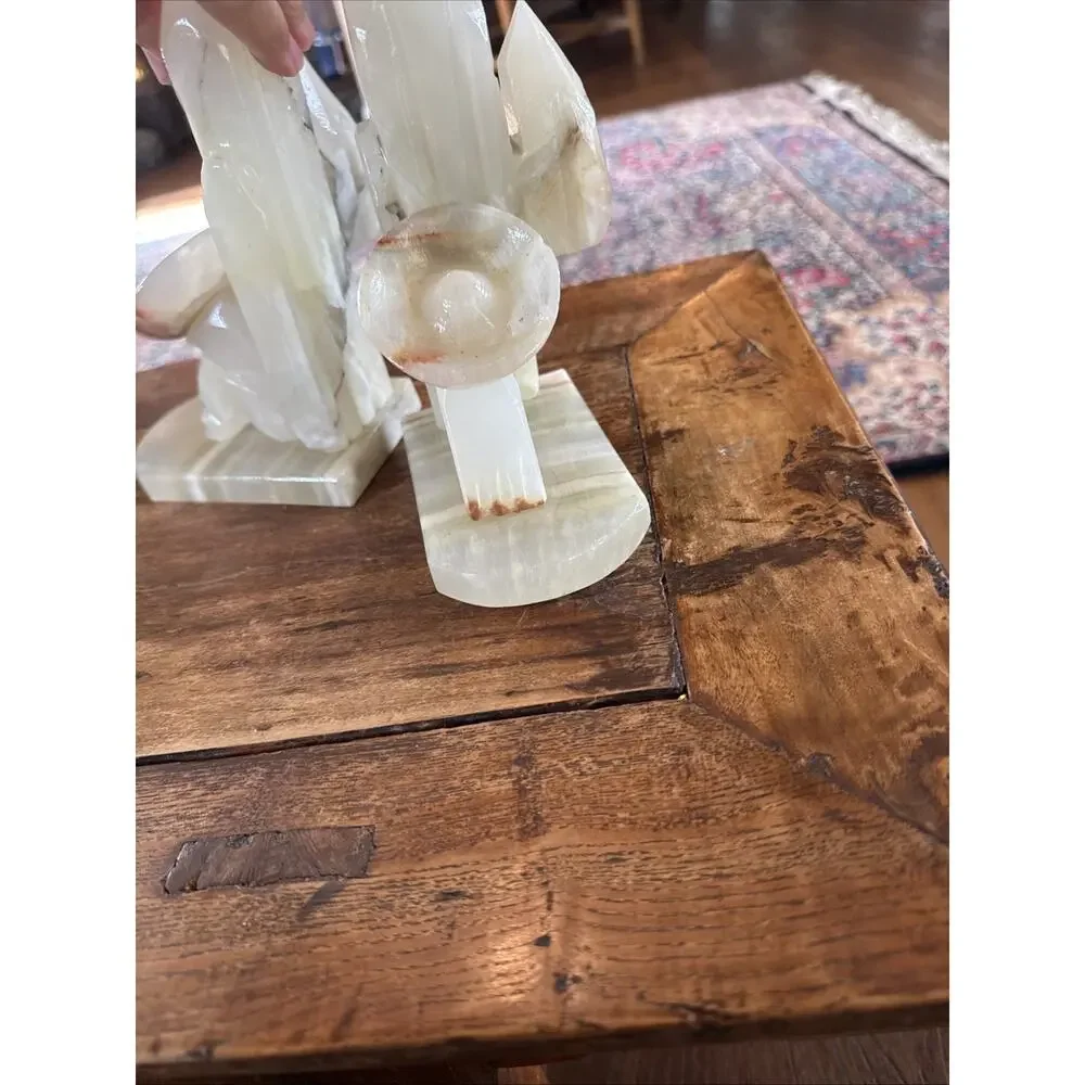 N/A vintage carved